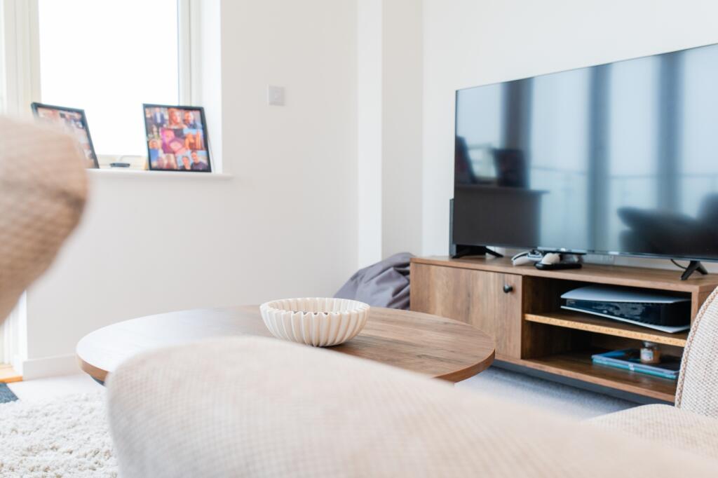 Apartment in Penarth, Vale of Glamorgan - More