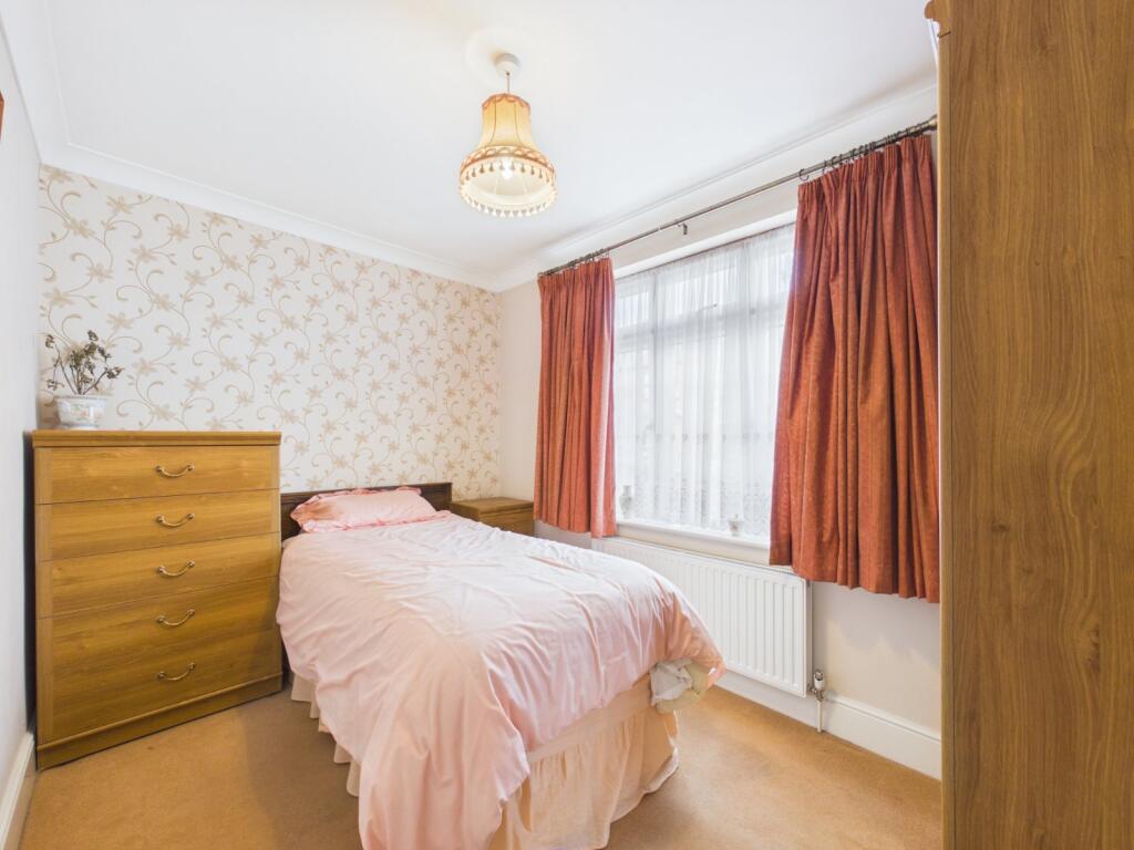 House in Twickenham - View 5