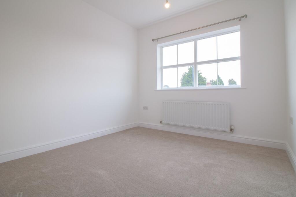Apartment in Leicester, New Humberstone, Northfields - View 4