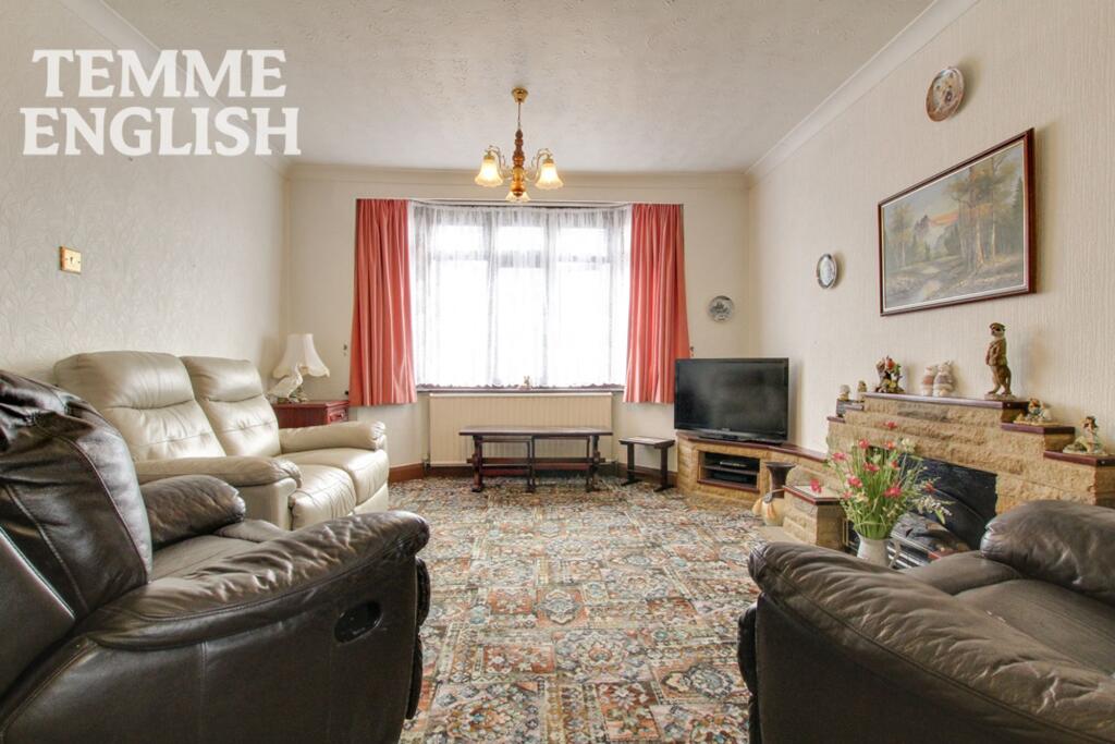 House in Basildon, Wickford - View 5