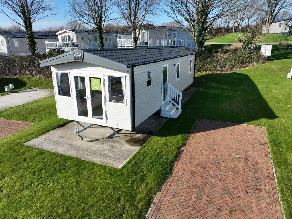 Meadow Lakes, Hewas Water, PL26 7JG