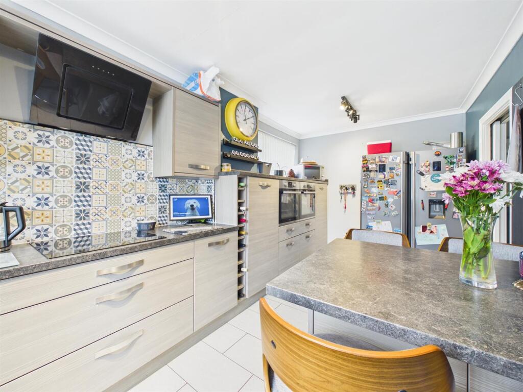 House in Newcastle upon Tyne - More