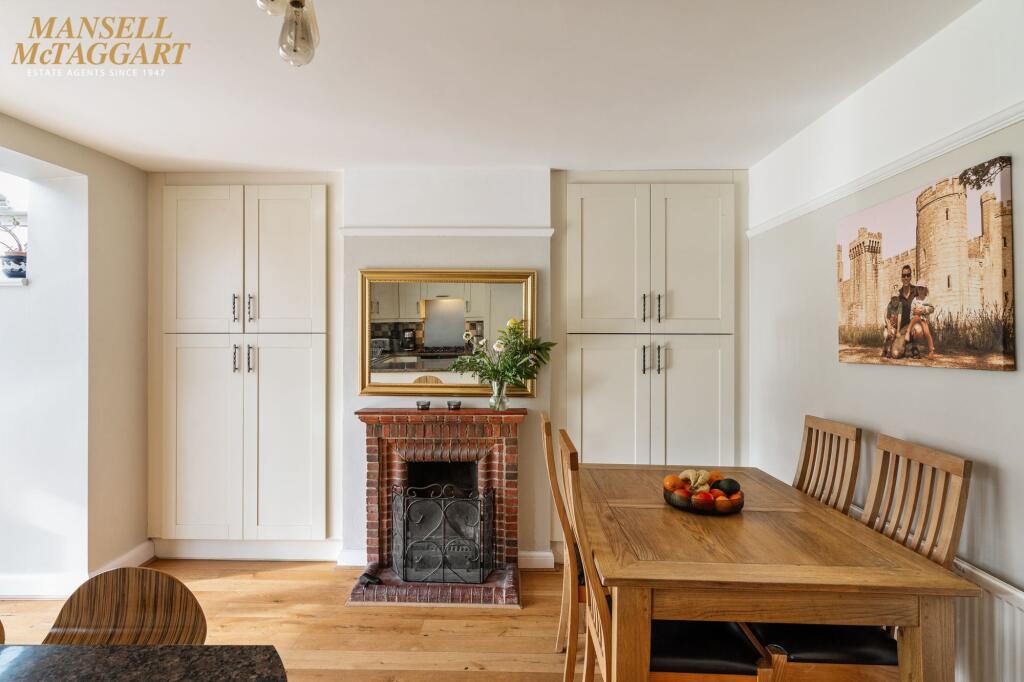 House in Mid Sussex, Hassocks - More