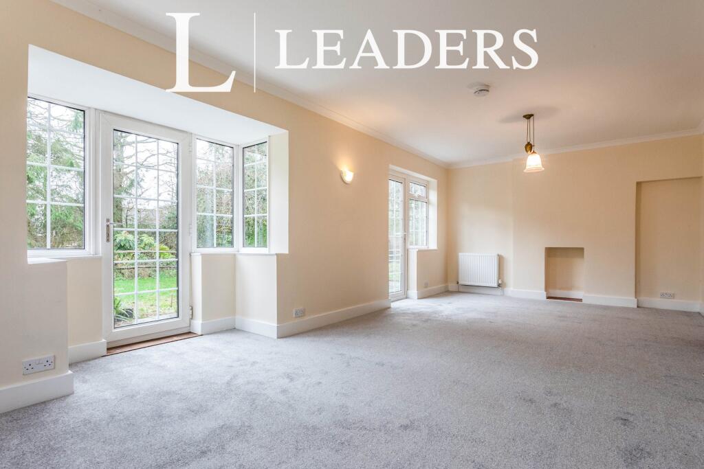 House in Redhill - View 2