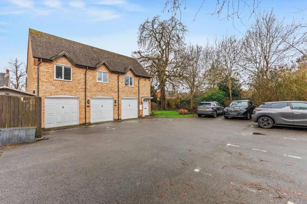 Main image of property: Coopers Close, Stratford-Upon-Avon, CV37