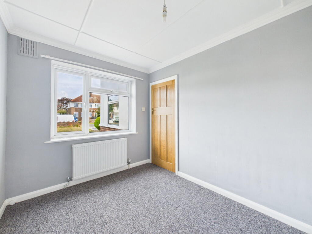 Apartment in Worthing, West Sussex - View 4