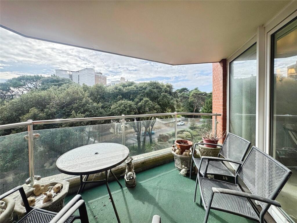 Manor Road, Bournemouth, Dorset – pohled 2