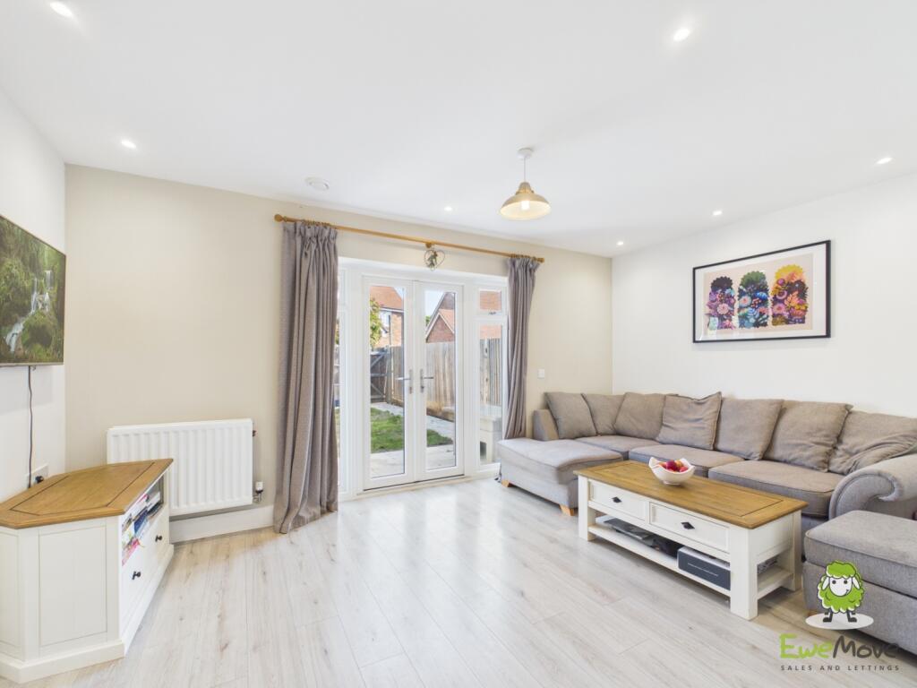 House in Basingstoke and Deane, Aurum Green, Popley - View 4
