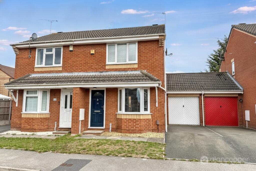 Main image of property: Charlecote Walk, Maple Park, Nuneaton, CV11 4YE