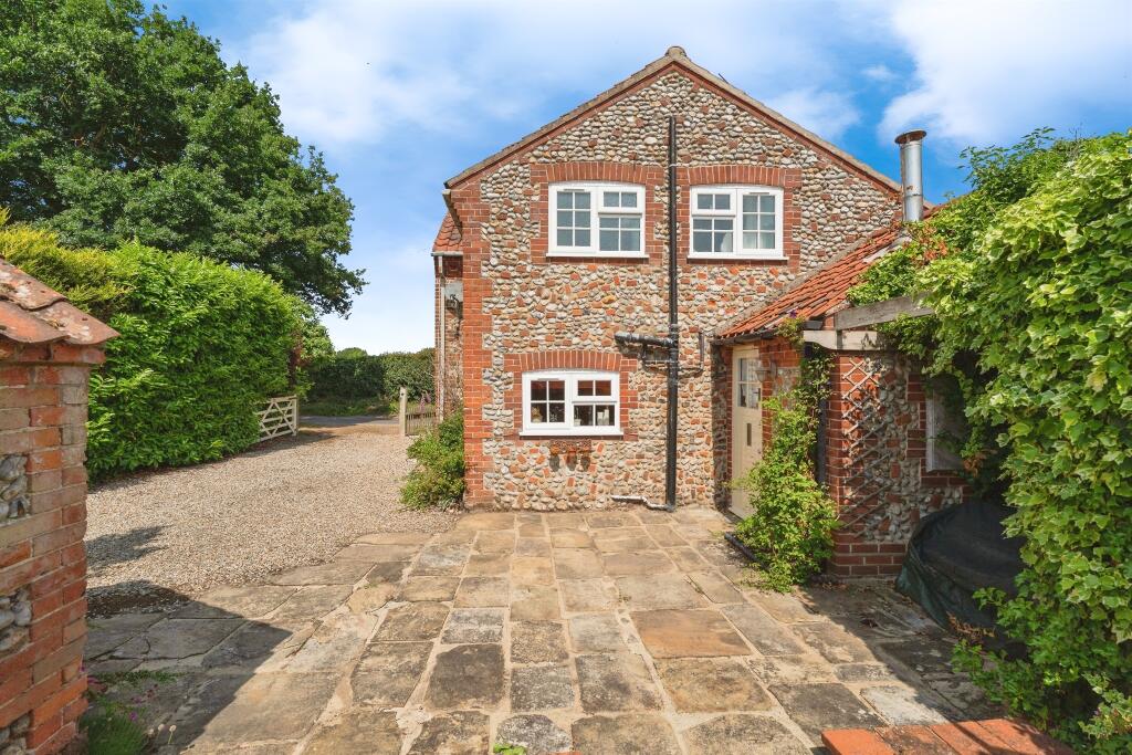 2-bed other on Edgefield Road, Briston, Melton Constable, £350,000