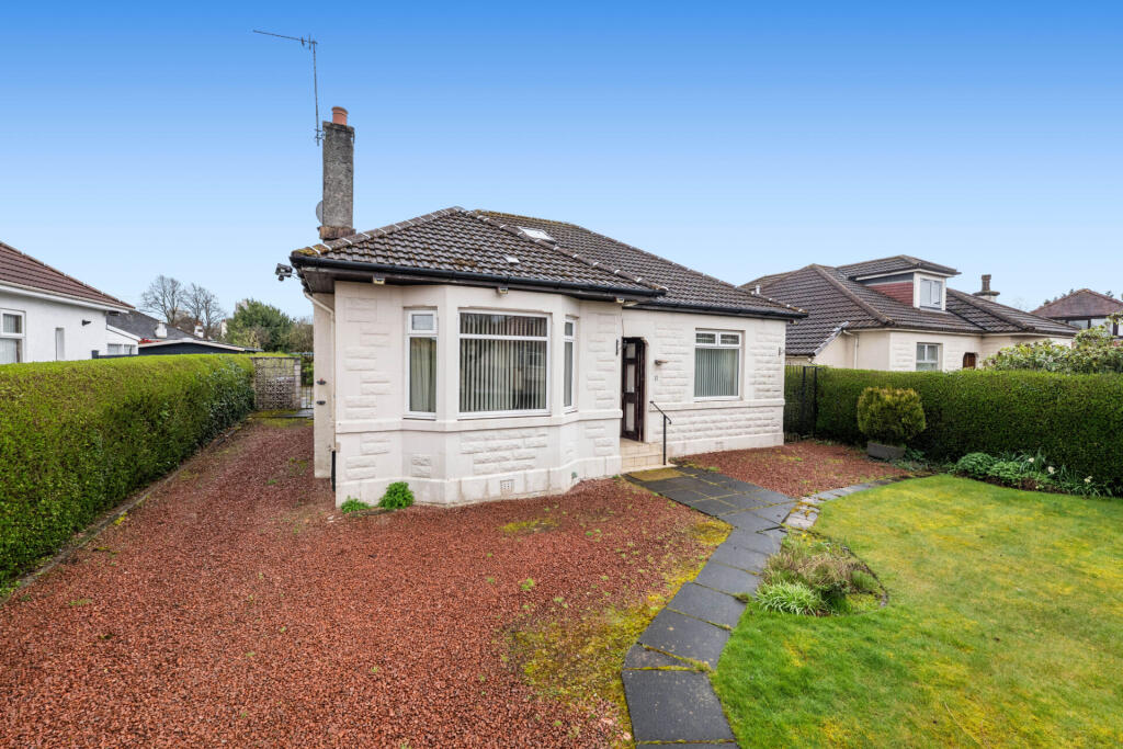 5-bed house on 11 Hexham Gardens, Maxwell Park, G41 4AQ, £425,000