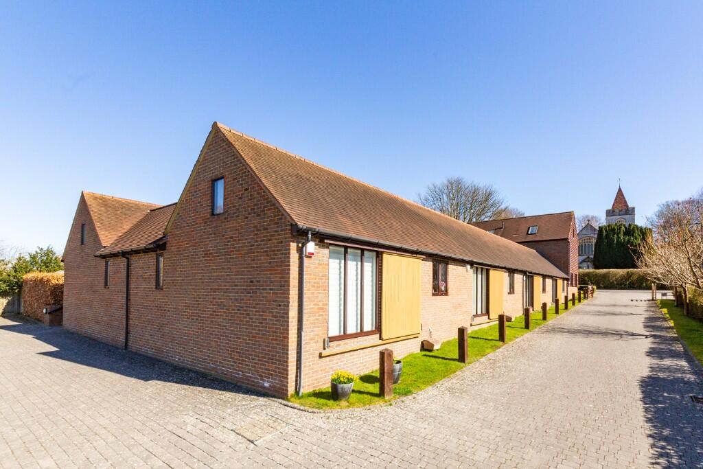 Main image of property: Totease Mews, Buxted, TN22