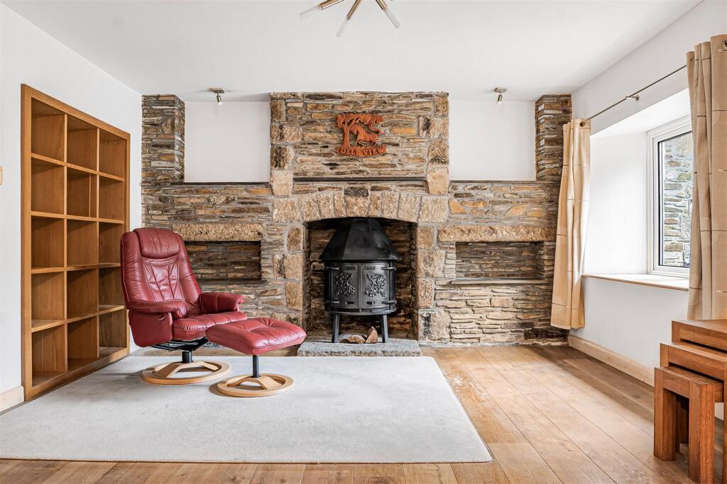 House in West Devon, Sydenham Damerel - View 5