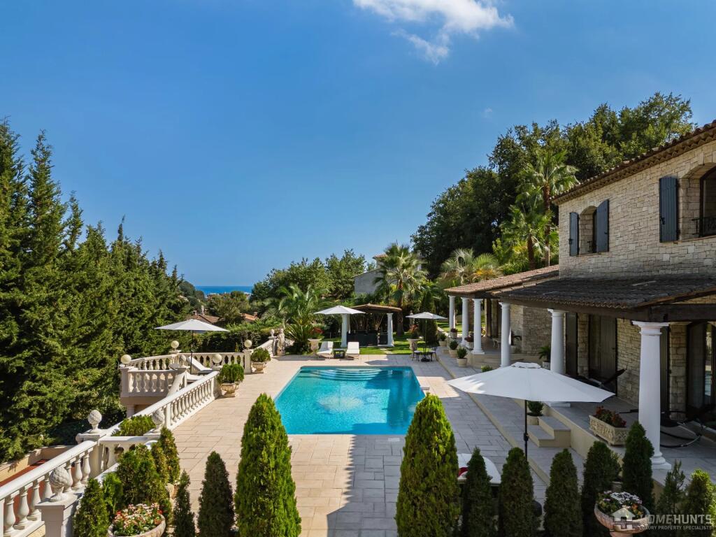 Main image of property: Provence-Alps-Cote d`Azur, Alpes-Maritimes, Cagnes-sur-Mer