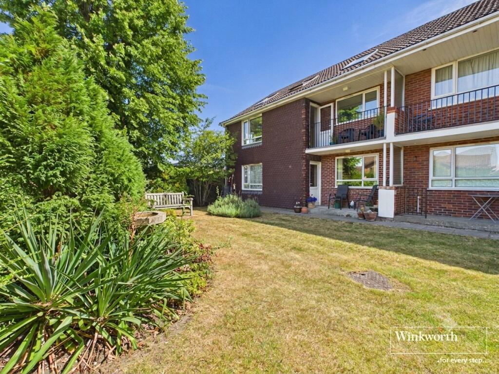 Main image of property: Link Road, Newbury, Berkshire, RG14