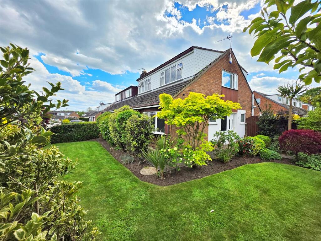 Main image of property: Lansdown Hill, Fulwood, Preston