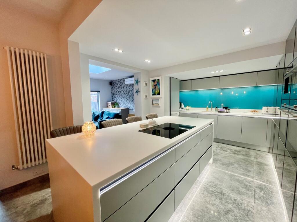 House in Southend-on-Sea, Essex - View 3
