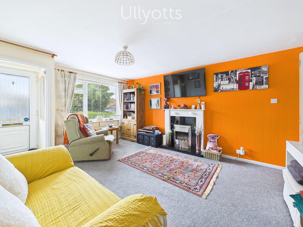 Galloway Court, Driffield photo 4