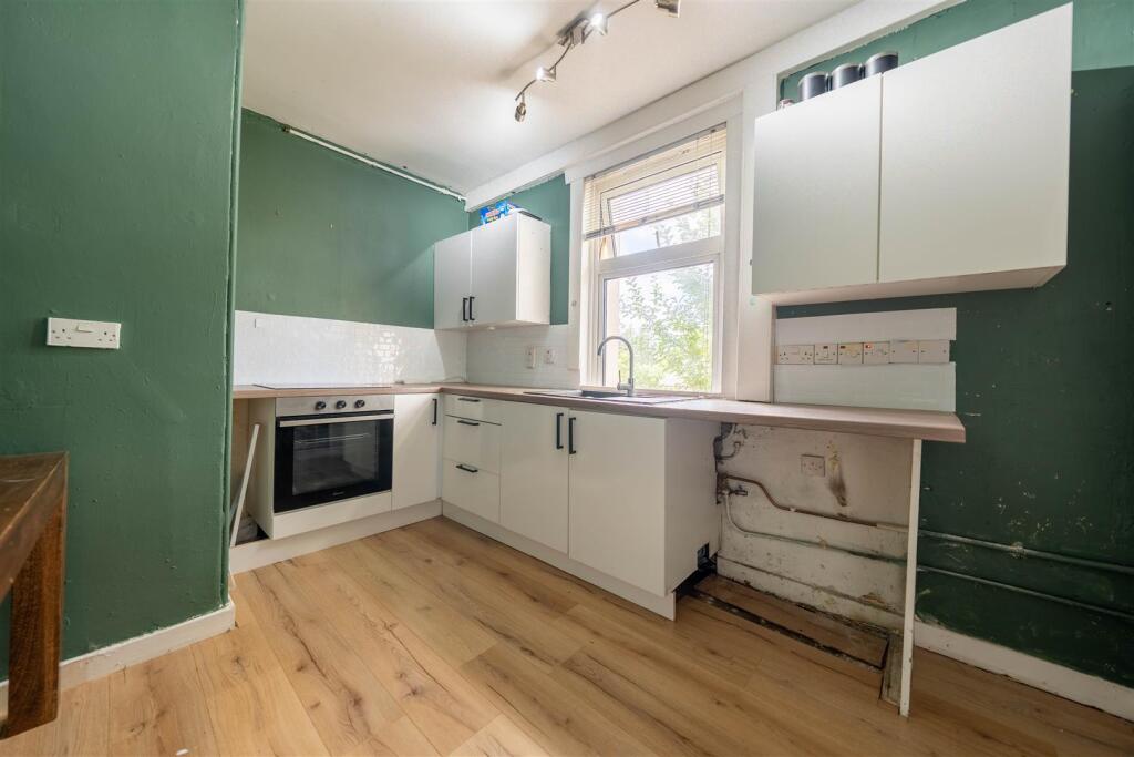 Apartment in Dundee - More