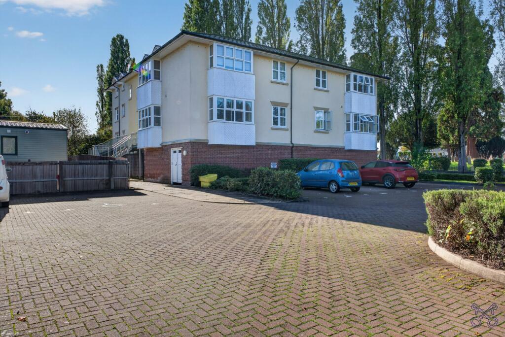 Main image of property: Waterside, Evesham, Worcestershire, WR11