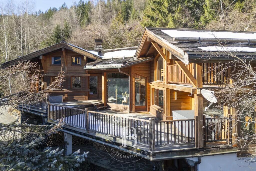 Main image of property: Rhone Alps, Haute-Savoie, Les Houches