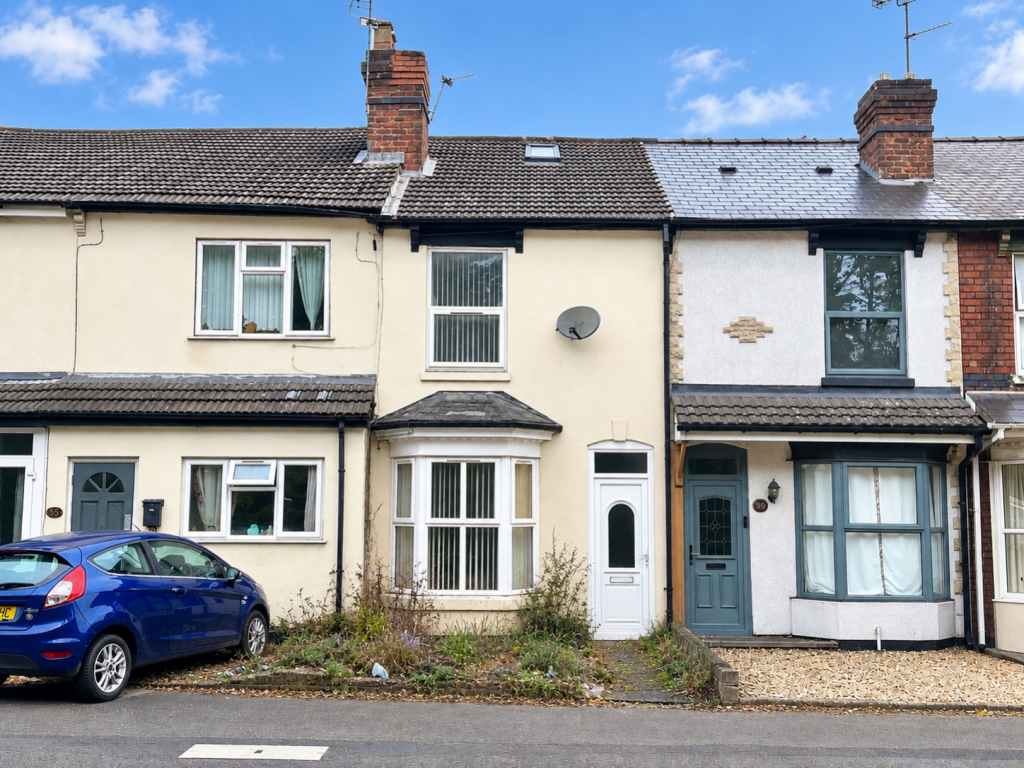 3-bed terraced on Bushbury Lane, Wolverhampton, WV10, £125,000
