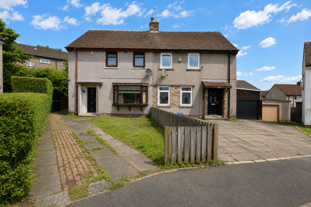 Main image of property: Valley Gardens South, Kirkcaldy, KY2