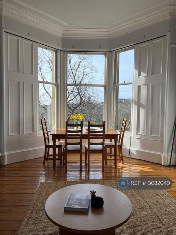 Apartment in Glasgow - View 3