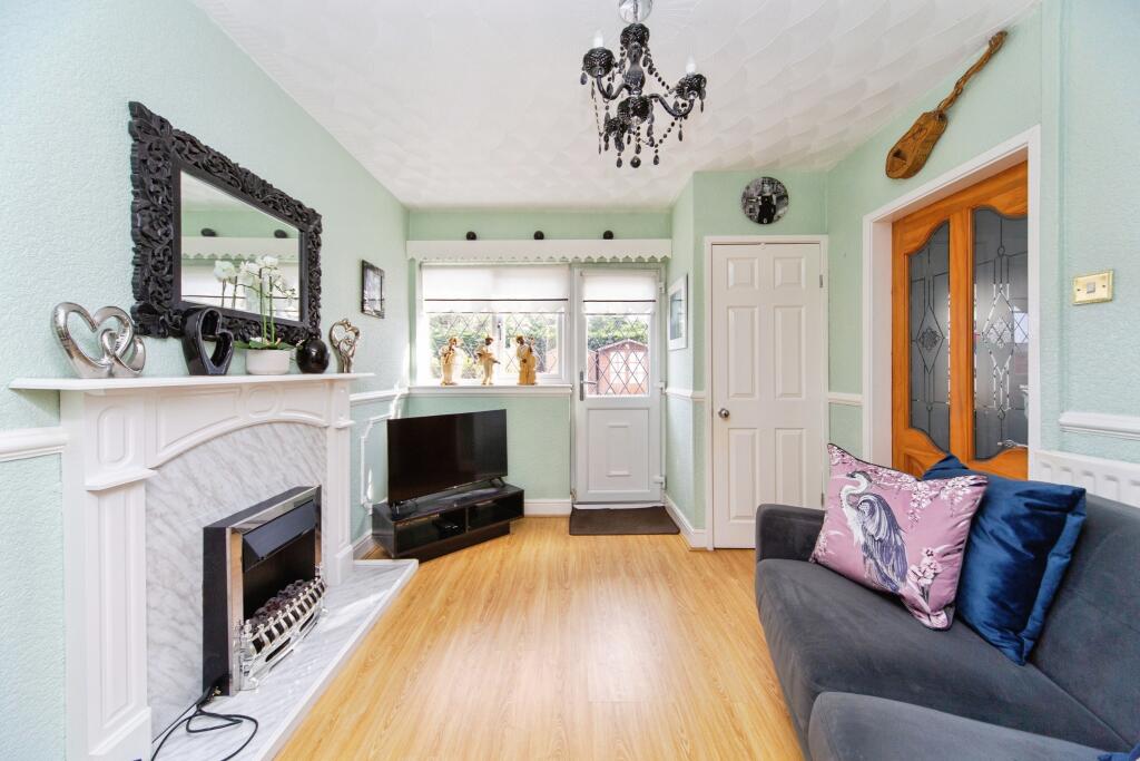 House in Ellesmere Port - More