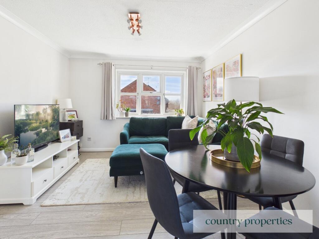 Additional image 3 of Lincoln Close, Welwyn Garden City, AL7