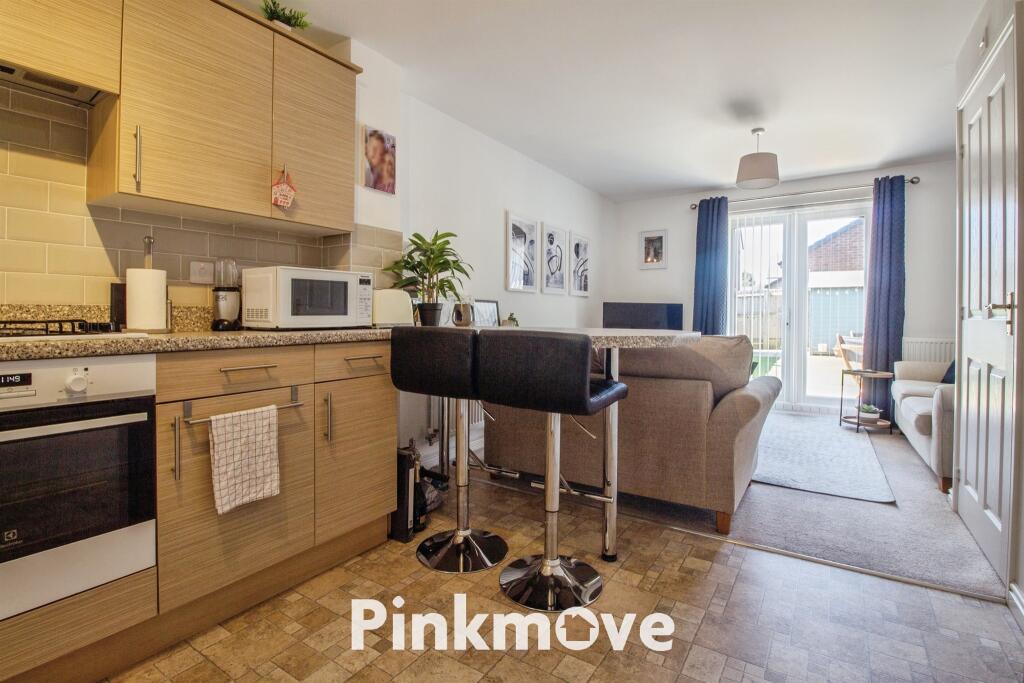 Skye Grove, Duffryn, Newport photo 4