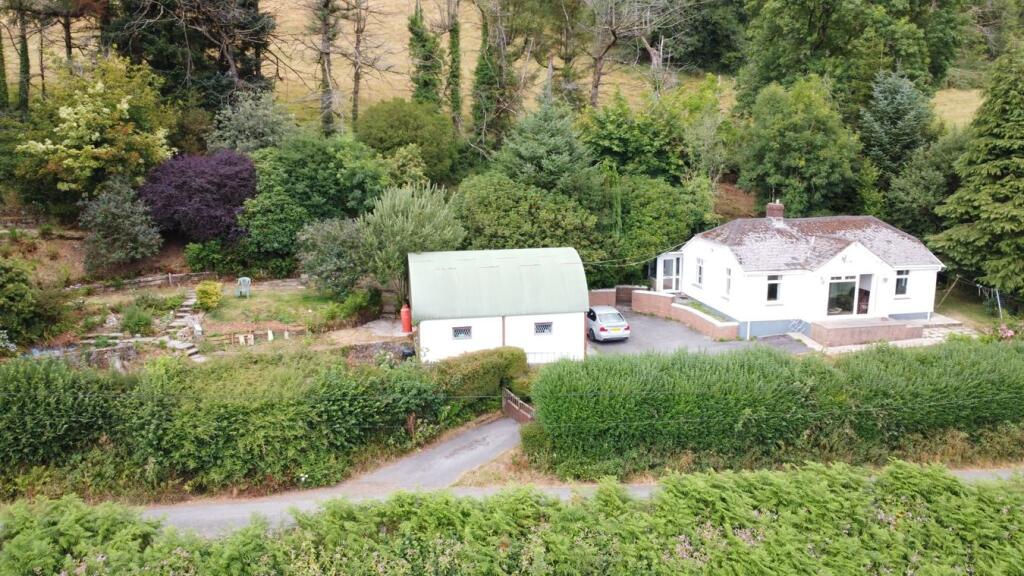 Main image of property: Llanllawddog, Carmarthen, SA32