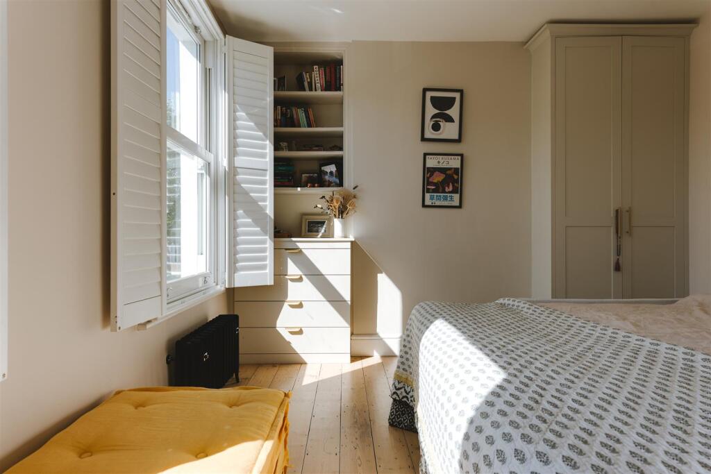 House in London - More