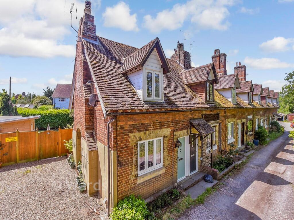 Main image of property: Maidstone Road, Staplehurst, Kent