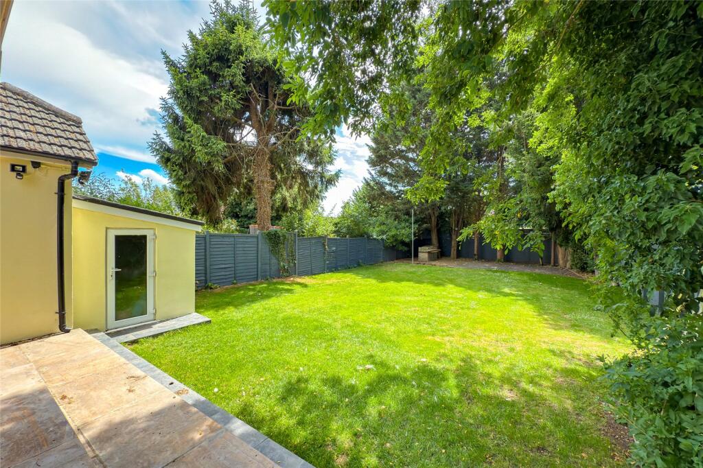 Additional image 9 of Tippendell Lane, Park Street, St. Albans, Hertfordshire, AL2