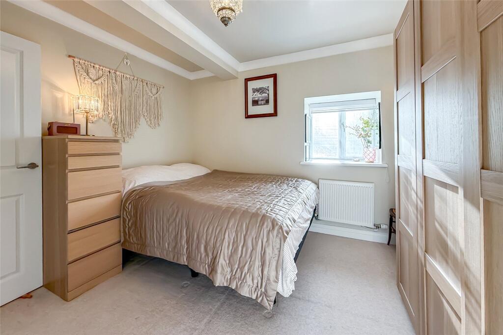 Additional image 4 of Astwick Manor, Coopers Green Lane, Hatfield, Hertfordshire, AL10