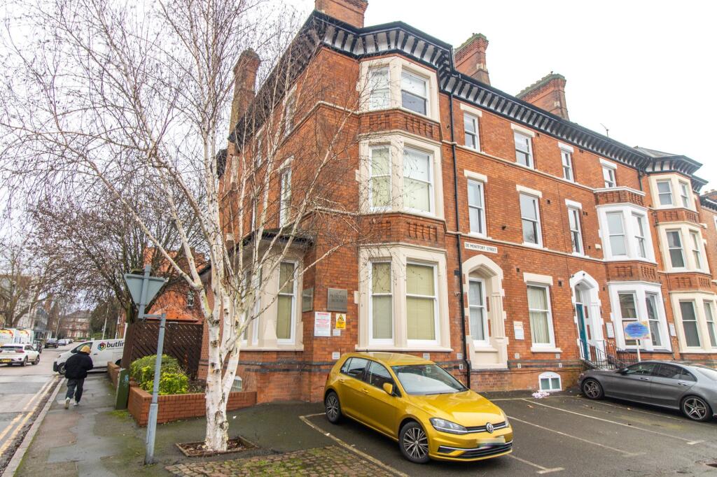 Main image of property: 26 De Montfort Street, Leicester, LE1