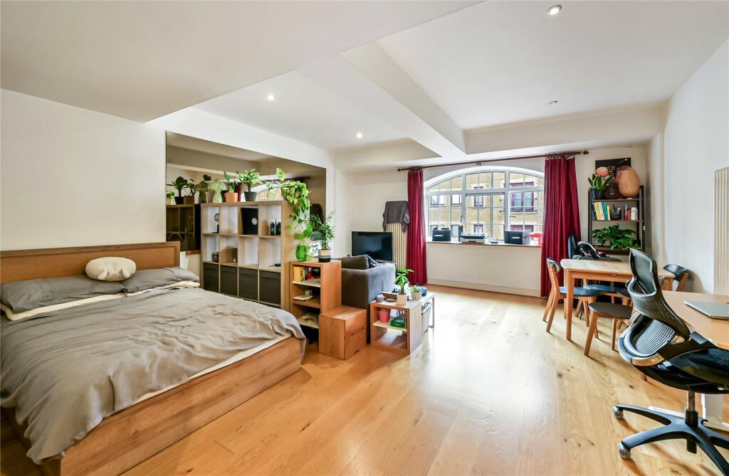 Studio apartment for rent