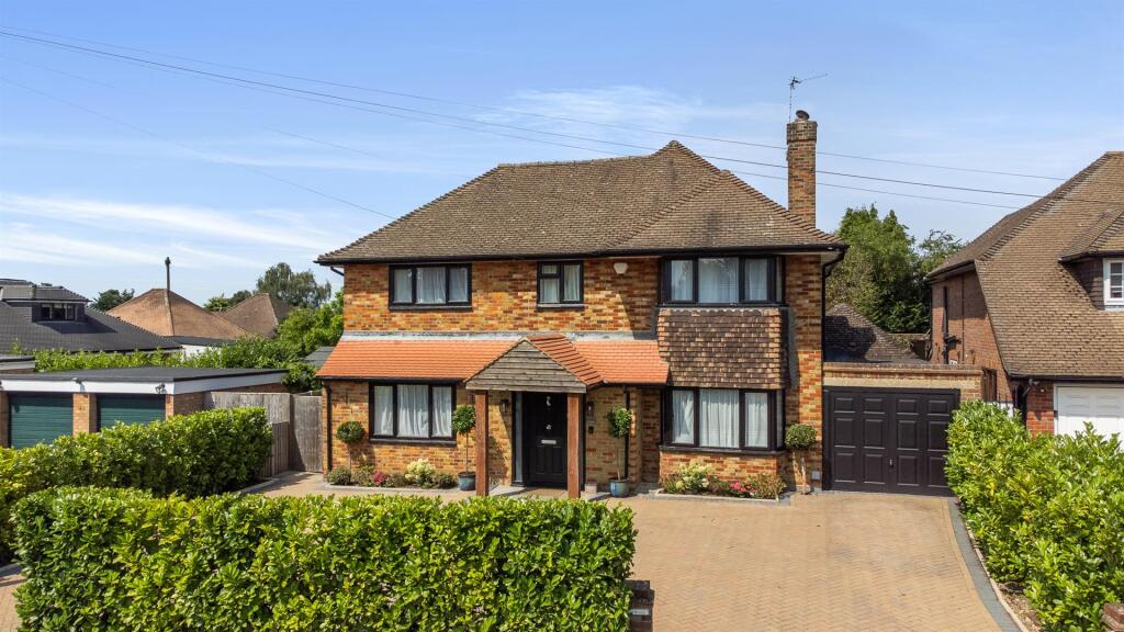 Main image of property: Joiners Lane, Chalfont St. Peter, SL9