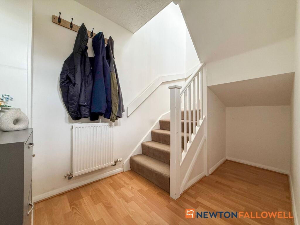 Apartment in Newark, Fernwood - View 5