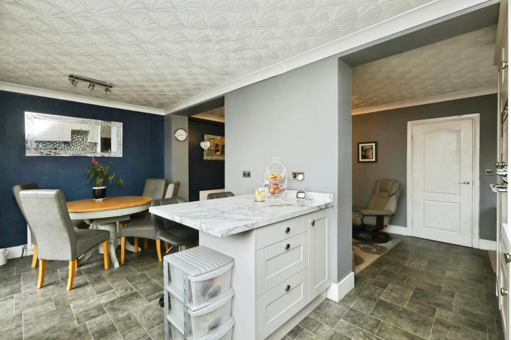 House in Sheffield - View 3