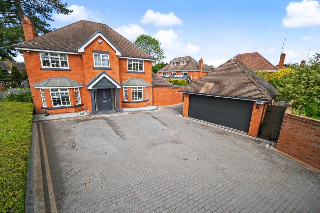 Main image of property: Chatsworth Gardens, Tettenhall, Wolverhampton, West Midlands, WV6