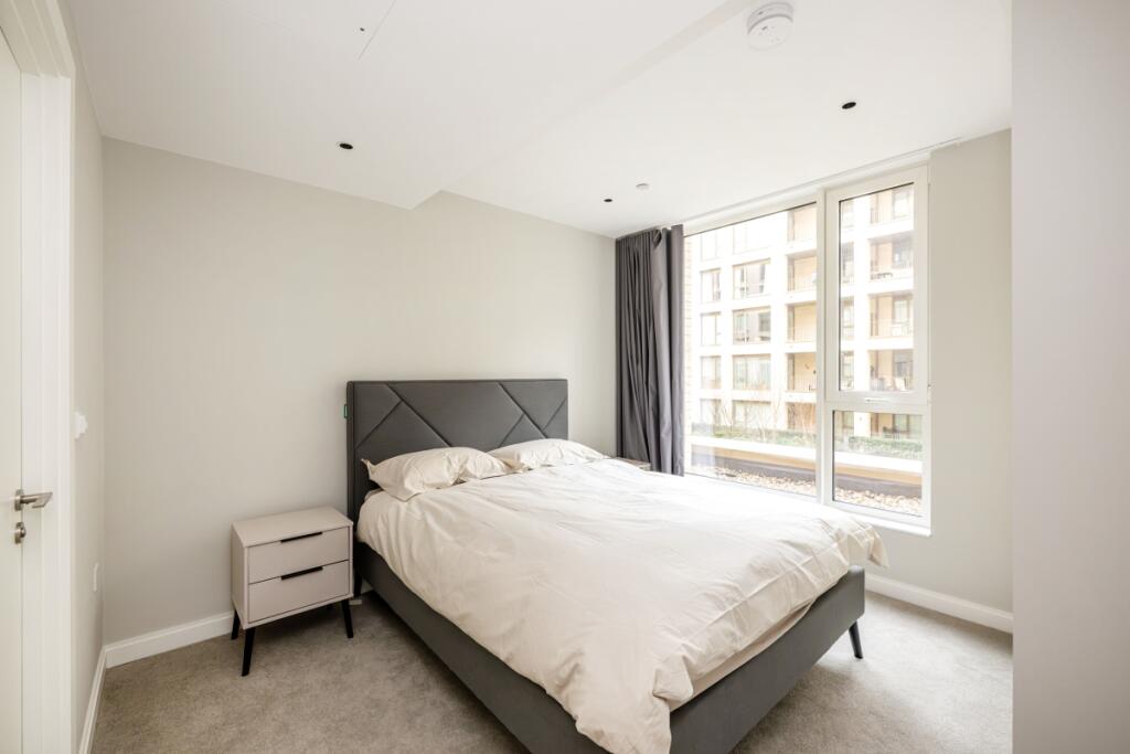 Apartment in London - View 5