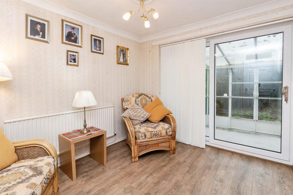 House in Stoke-on-Trent - View 4