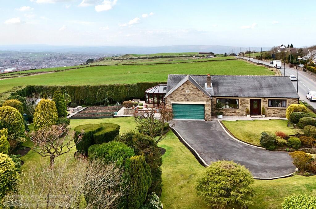 Main image of property: Buckstones Road, Oldham, Greater Manchester, OL1