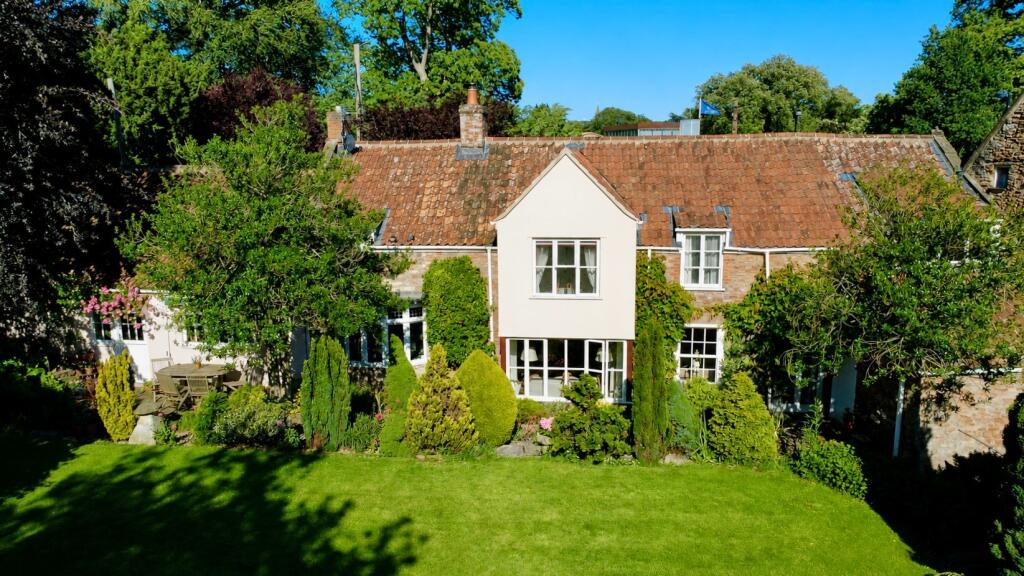 Main image of property: Central Wells
