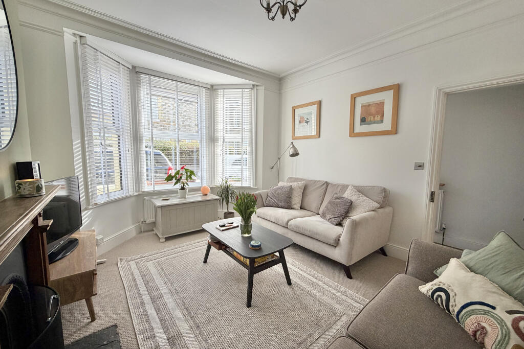 House in Hythe, Orchard Valley - View 3