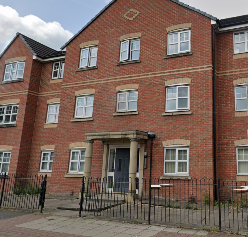 Main image of property: Palatine Court, M34