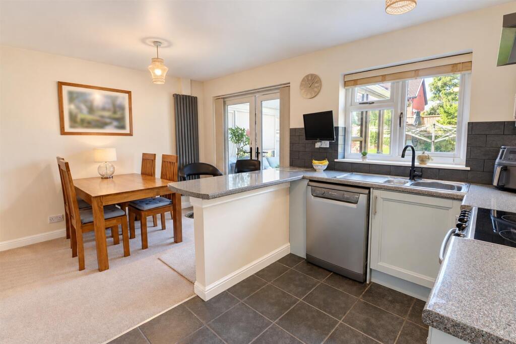 House in Walsall - View 4