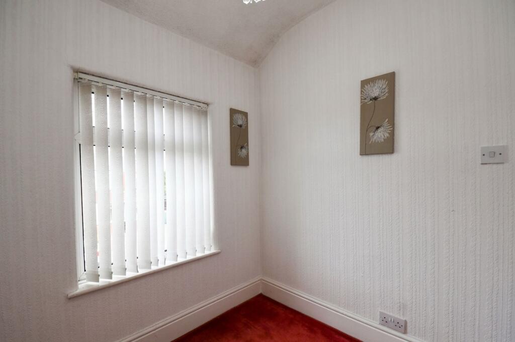 House in Salford, Little Bolton - More